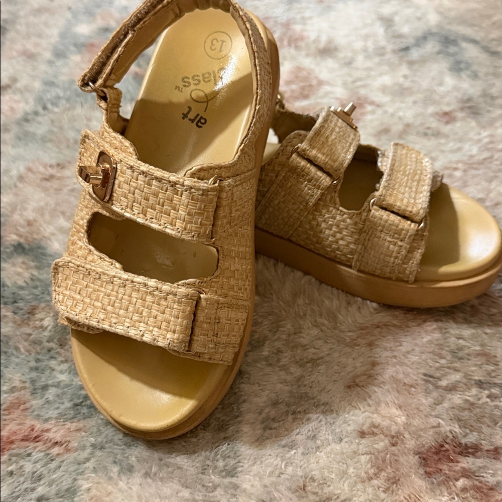 Art Class little girls sandal